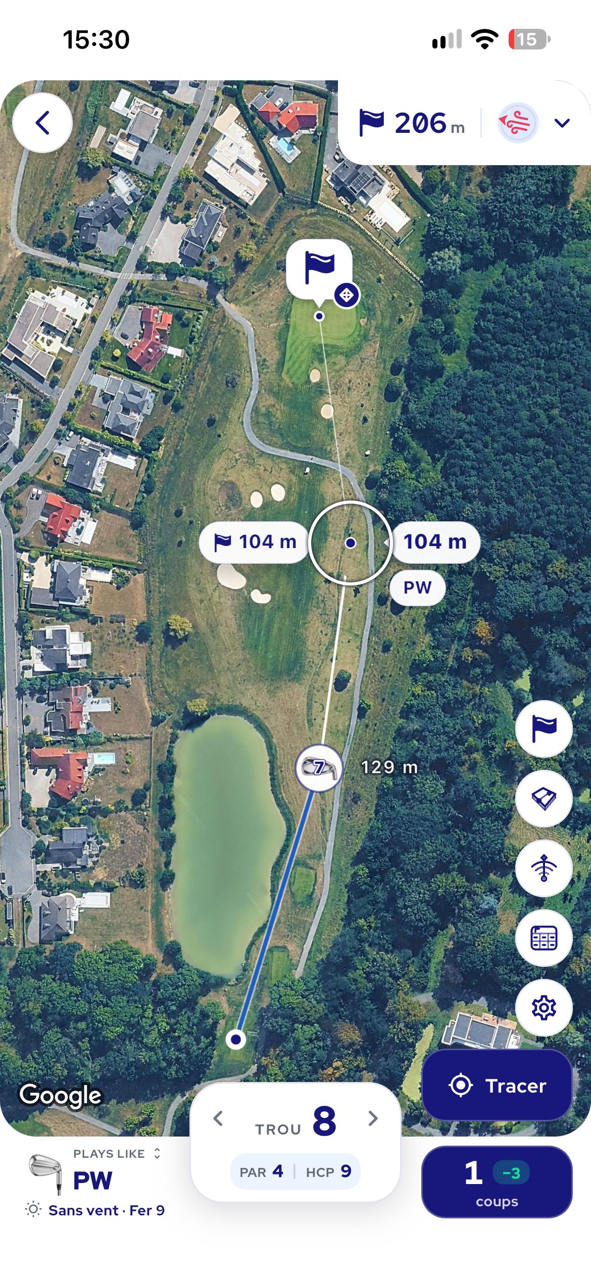 Parcours GPS : distances, choix de club et score en direct.